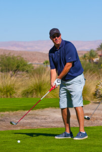Greg prepares to tee off at the Lake Las Vegas Golf Club